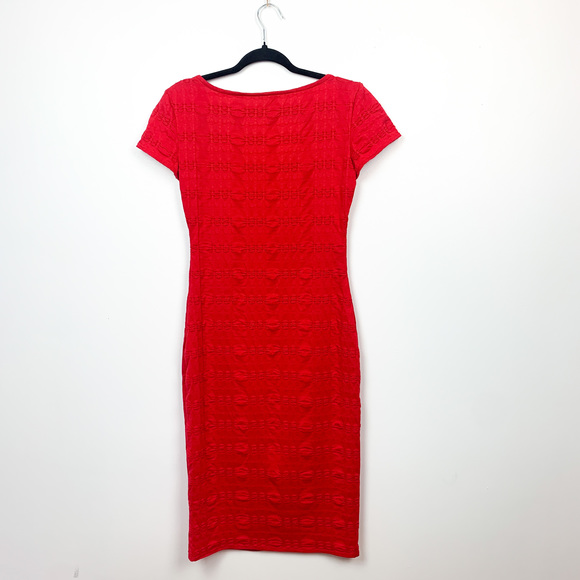 Max Studio Short Sleeve Form Fitting Mid Length Red Dress - Picture 8 of 9